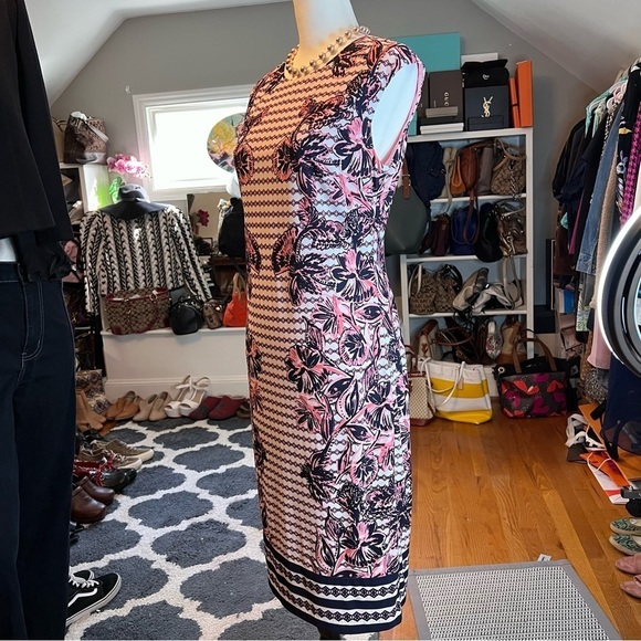 VINCE CAMUTO Crew Neck Flora Pink & Navy Stripped Stunning Dress Size 8 - Picture 7 of 9